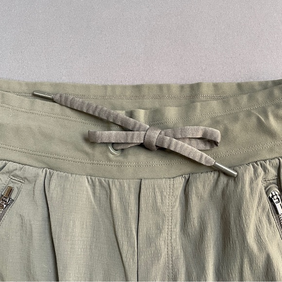 Athleta Green Jogger Sweatpants with Relaxed Fit - Picture 8 of 12